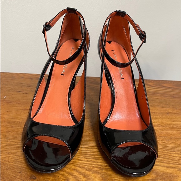 Via Spaga Black Patton Leather Heels - Picture 2 of 9